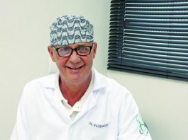 Feliz na  sala do  dentista